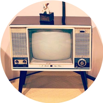 a 1950s style television
